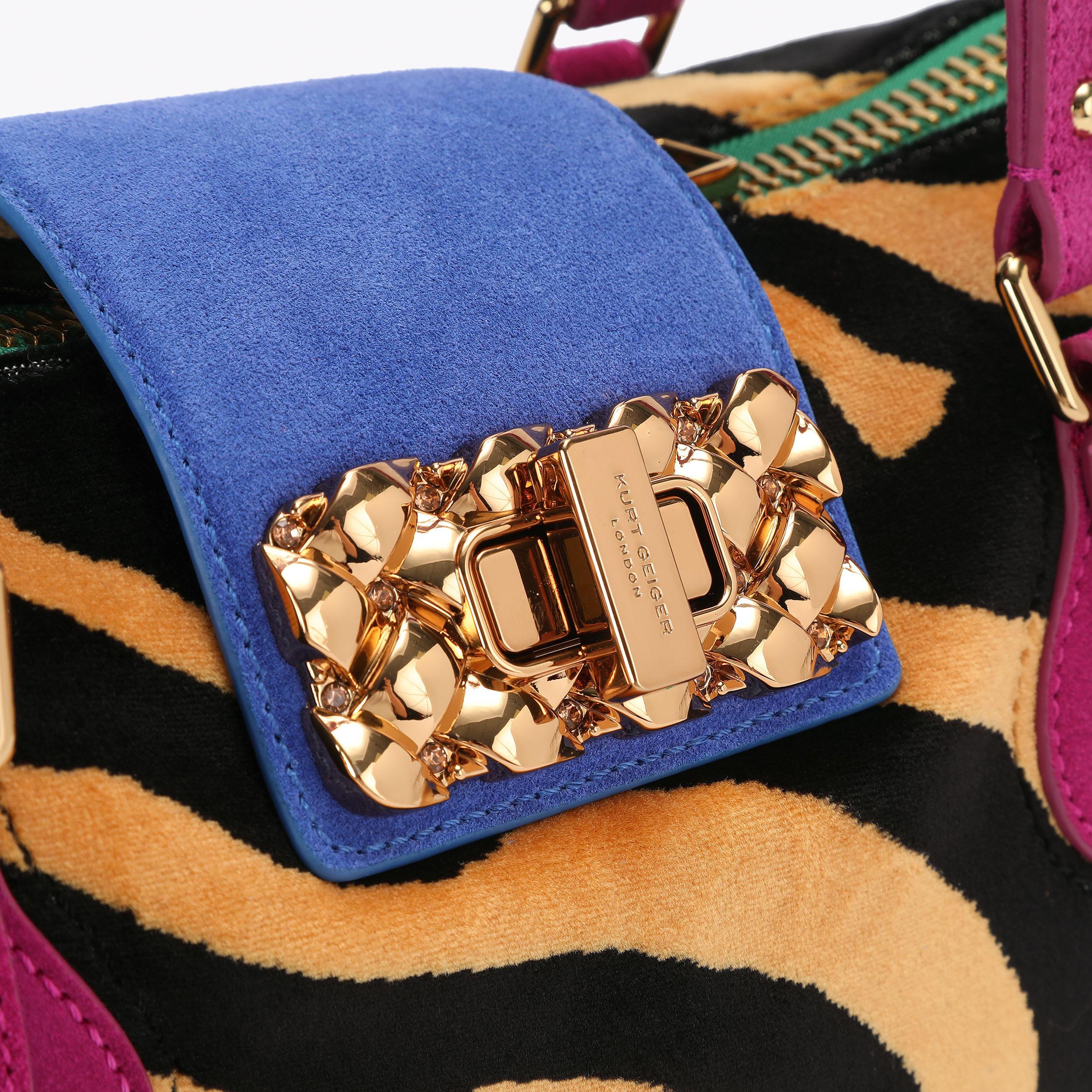 Τσάντα ώμου Marylebone βελούδινη σε animal print - Kurt Geiger | 6053499609-99
